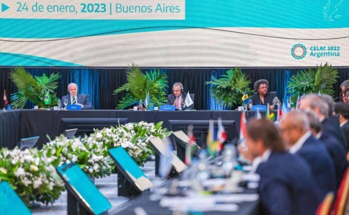 reuniao-de-emergencia-da-celac-e-chamada-para-debater-acoes-de-trump