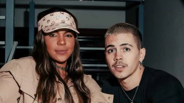 biel-surpreende-tays-reis-e-pede-ela-em-casamento-durante-show