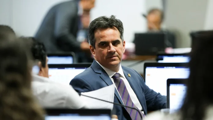 alem-de-michelle-e-eduardo-bolsonaro:-veja-quem-mais-foi-citado-na-delacao-de-mauro-cid
