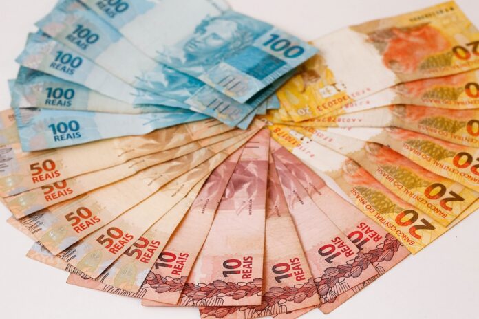 gdf-divulga-nova-regra-para-pagamento-do-13o-salario-de-servidores