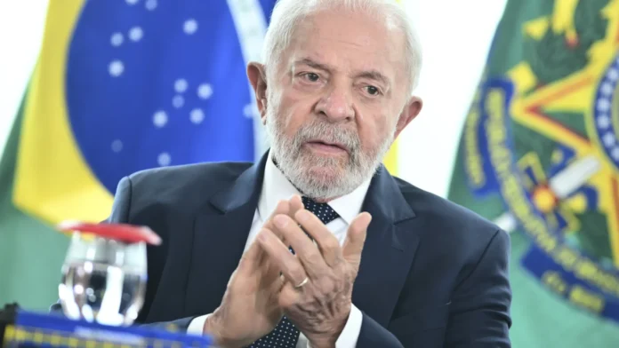 governo-lula-discute-novo-projeto-para-redes-com-regras-de-remocao-de-conteudo