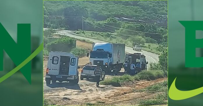 duas-mulheres-ficam-feridas-apos-moto-derrapar-em-trecho-com-areia-na-br-030-em-brumado