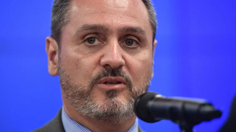 pf-nao-achou-provas-contra-eduardo-e-michelle,-diz-andrei-rodrigues