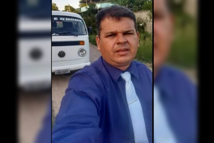 pastor-que-tentou-salvar-jovem-de-afogamento-apos-batismo-e-enterrado