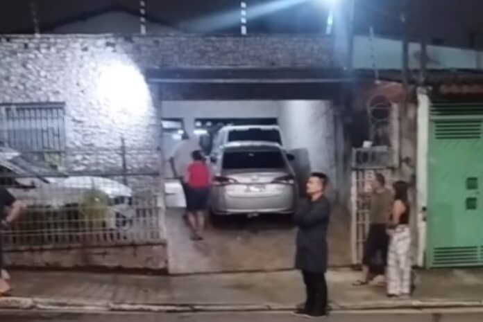 mae-e-filha-sao-baleadas-em-assalto-a-residencia-na-zona-leste-de-sp