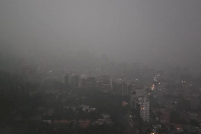 chuva-em-sp:-capital-entra-em-atencao-para-alagamentos-nesta-sexta