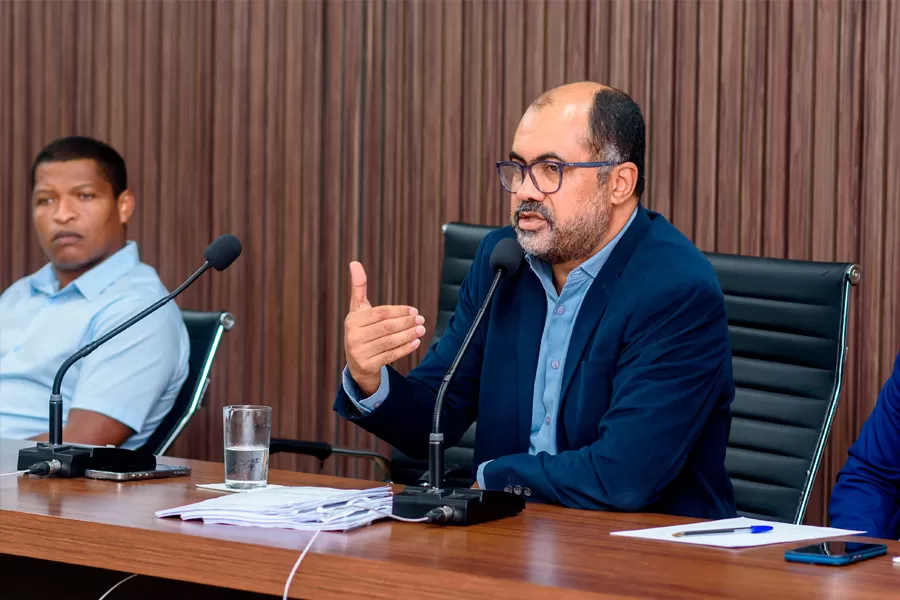 Presidente faz graves denúncias sobre como recebeu a Câmara de Teixeira de Freitas 1 Denuncias sobre como o atual presidente recebeu a Camara de Vereadores de Teixeira de Freitas 6