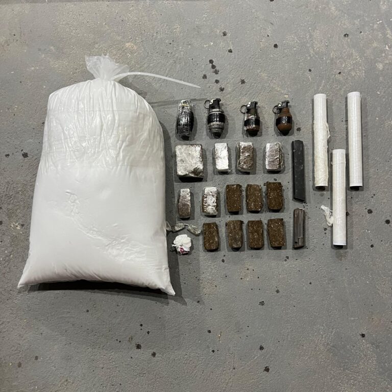 Rondesp Extremo Sul apreende explosivos e mais de 20 quilos de drogas em Eunápolis