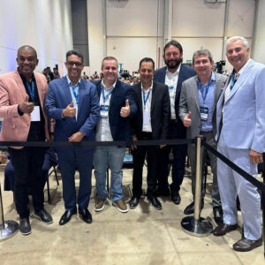 Prefeitos do extremo sul no Encontro de Prefeitos em Salvador 5