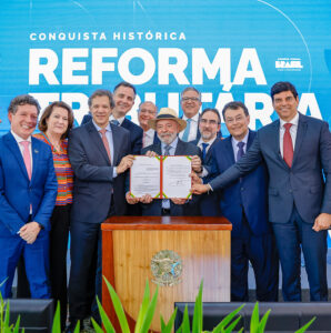 Presidente Lula sanciona reforma tributaria