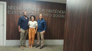 Zico de Baiato conquista mais um onibus escolar para o municipio de Alcobaca 3