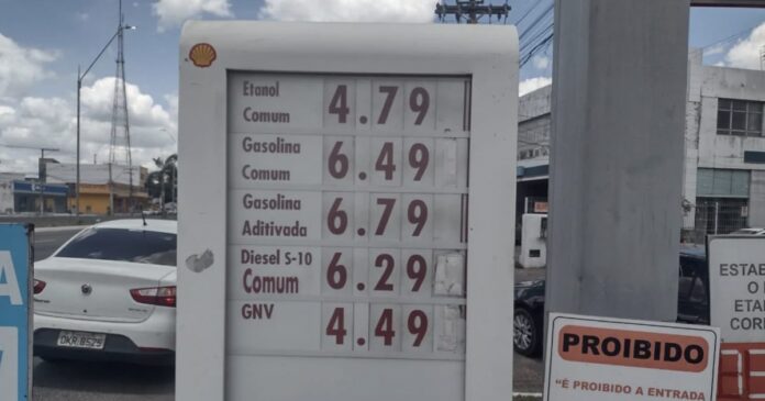 procon-fiscaliza-possivel-aumento-excessivo-de-combustivel-em-feira-de-santana