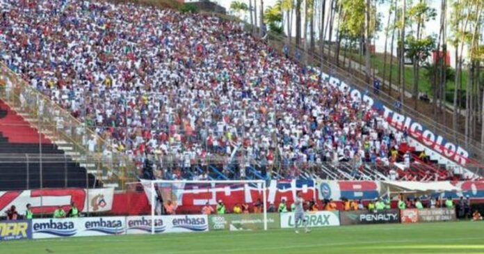 apos-reuniao,-barcelona-de-ilheus-pretende-manter-jogo-diante-do-bahia-no-barradao
