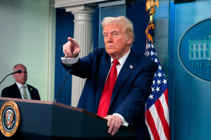 trump-assinara-ordem-que-bane-mulheres-trans-em-esportes-femininos
