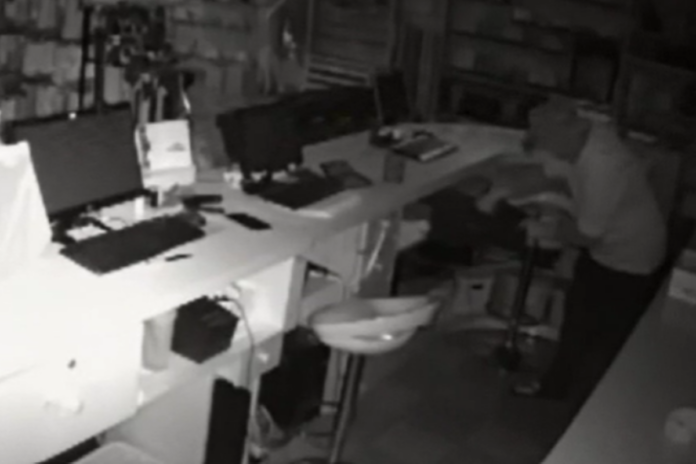 video:-homem-com-30-antecedentes-criminais-e-flagrado-furtando-loja