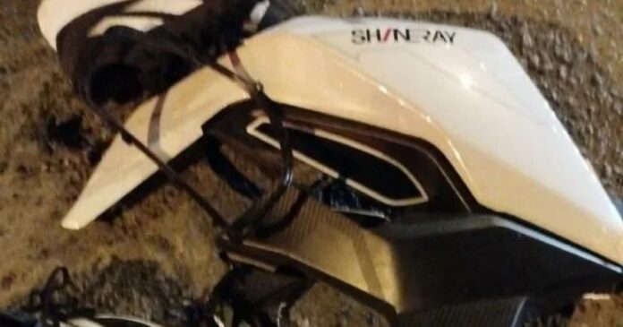 homem-morre-apos-colisao-de-moto-com-dois-carros-em-feira-de-santana