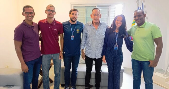em-reuniao-com-a-fbf,-camacari-busca-participacao-nas-competicoes-femininas-em-2025