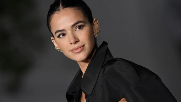 bruna-marquezine-se-manifesta-pela-primeira-vez-sobre-aniversario-de-joao-guilherme