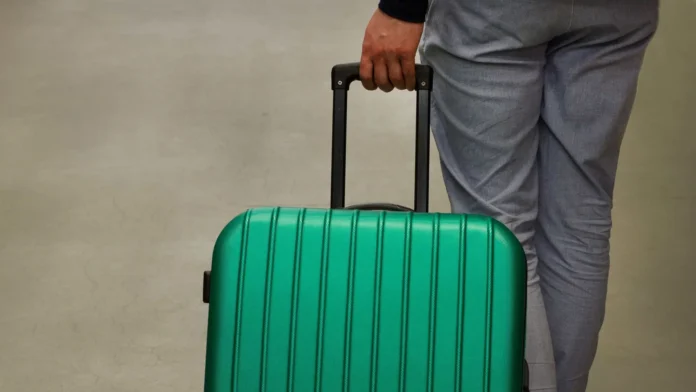 novo-voo-com-brasileiros-deportados-dos-estados-unidos-chega-a-fortaleza