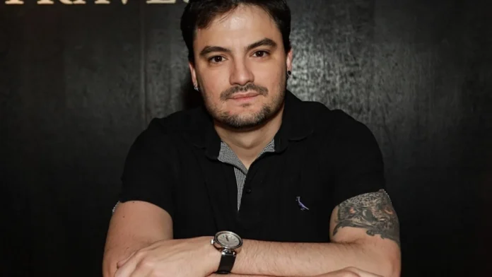 ‘fiz-o-meu-papel’,-diz-felipe-neto-sobre-deixar-de-comentar-politica-nas-redes-sociais