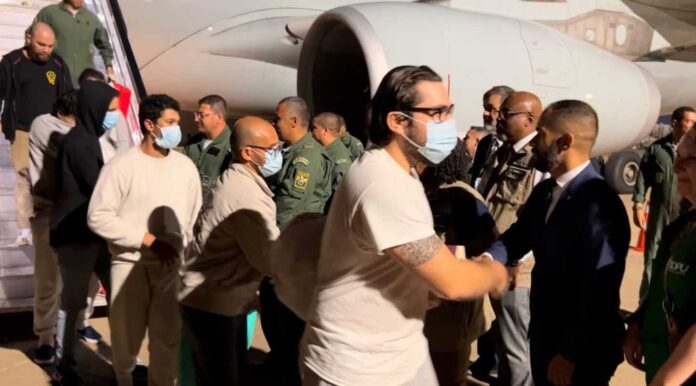 deportados-por-trump-relatam-emocao-e-alivio-ao-desembarcarem-em-bh