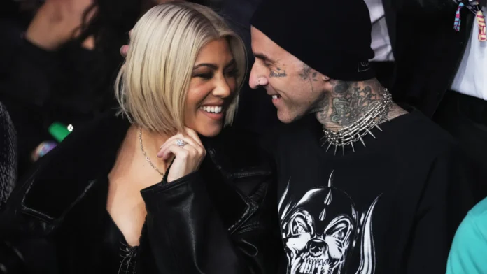 filho-bebe-de-kourtney-kardashian-e-travis-barker-ja-toca-bateria