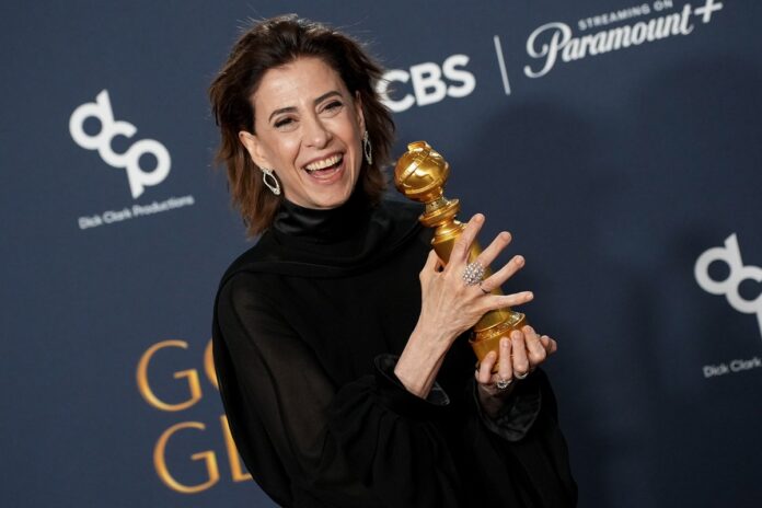 fernanda-torres-recebera-premio-no-festival-de-santa-barbara,-nos-eua