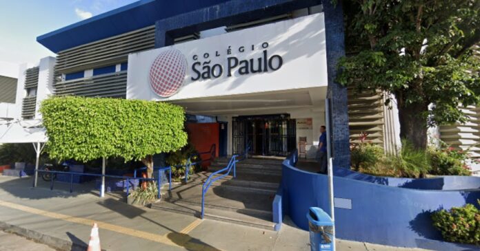pais-entram-com-representacao-no-mp-por-suposta-venda-casada-do-colegio-sao-paulo,-em-salvador