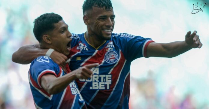 com-hat-trick-de-lucho-rodriguez,-bahia-goleia-o-colo-colo-e-assume-a-vice-lideranca-do-baianao