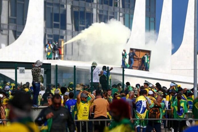 baderna-ou-golpe?