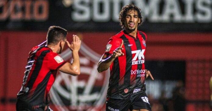 leao-embalado:-vitoria-atinge-tres-meses-de-invencibilidade;-veja-numeros