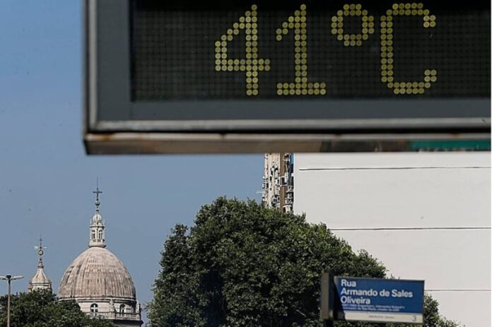 calorao-segue-no-sul-e-temporais-castigam-maior-parte-do-pais;-confira