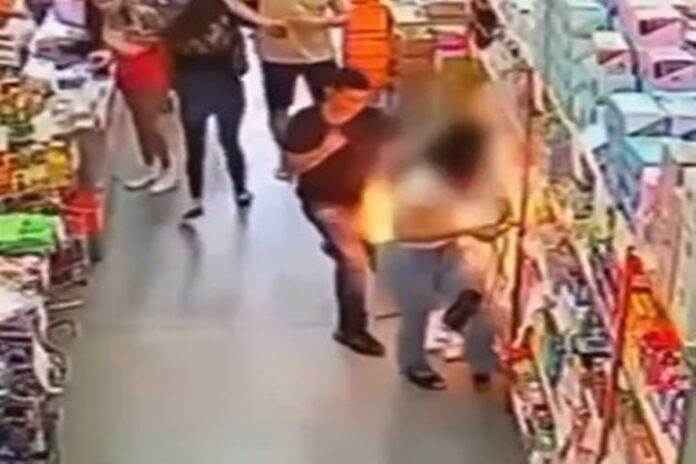 video:-jovem-se-diz-traumatizada-apos-celular-explodir-dentro-da-calca