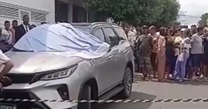 advogado-e-executado-dentro-de-veiculo-no-centro-de-cidade-baiana