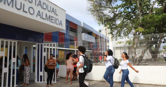 matriculas-para-educacao-de-jovens-e-adultos-(eja)-estao-abertas-na-rede-de-ensino-da-bahia