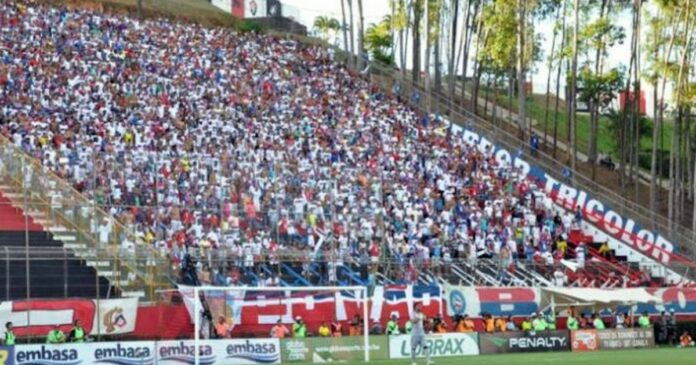 barcelona-define-carga-de-ingressos-para-jogo-diante-do-bahia-no-barradao;-saiba-quantidade