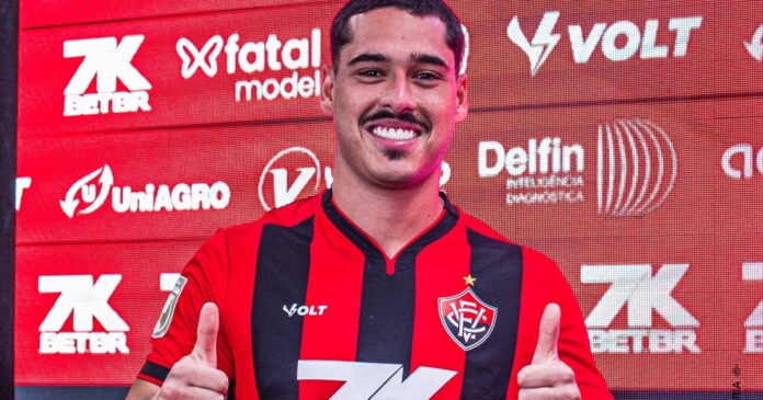 apresentado,-lucas-halter-projeta-estreia-pelo-vitoria:-“nao-vejo-a-hora”