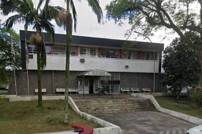policial-e-baleado-de-raspao-na-cabeca-durante-assalto-em-cubatao