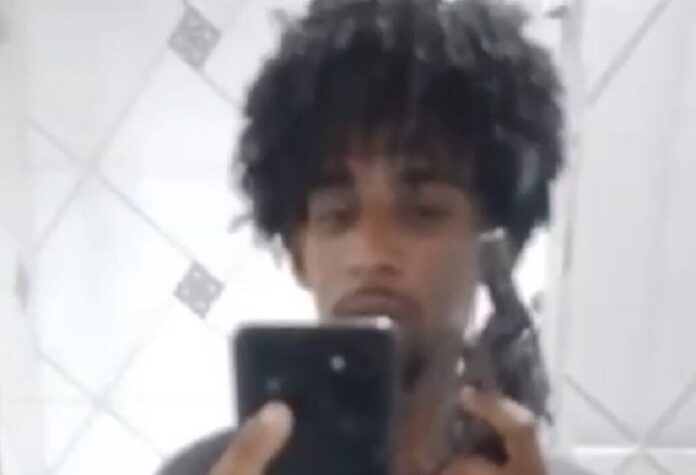 suspeito-troca-tiros-com-a-rondesp-e-morre-em-cumuruxatiba:-drogas-e-arma-apreendidas
