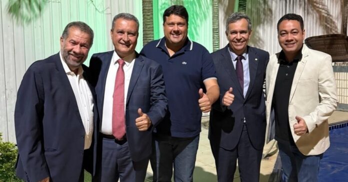 opiniao:-flerte-do-pdt-com-pt-na-bahia-inverte-estrategia-do-passado-e-esquenta-debate-interno