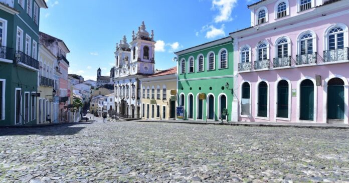 destinos-baianos-lideram-ranking-dos-mais-desejados-para-o-carnaval-de-2025