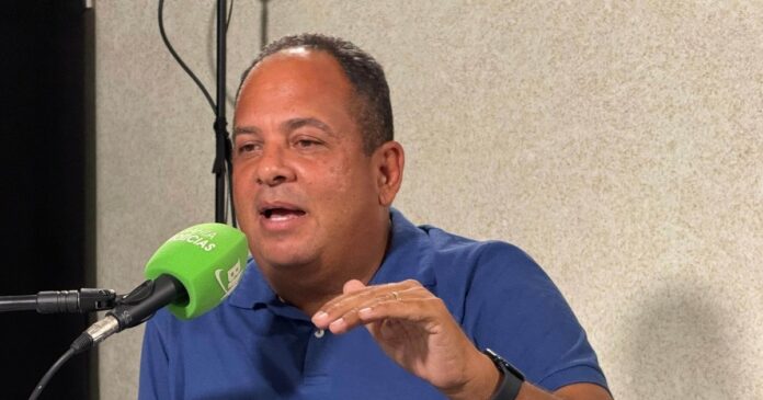 deputado-propoe-titulo-de-cidadao-baiano-para-jorge-araujo,-vereador-mais-votado-de-salvador