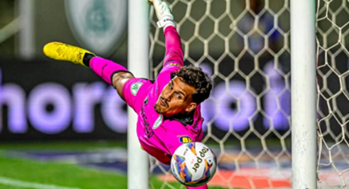 goleiro-do-america-mg-sofre-ameacas-e-ataques-a-familia-apos-classificacao-contra-o-cruzeiro