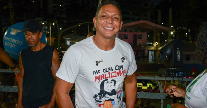targino-godim-leva-mistura-de-forro-e-axe-music-para-furdunco