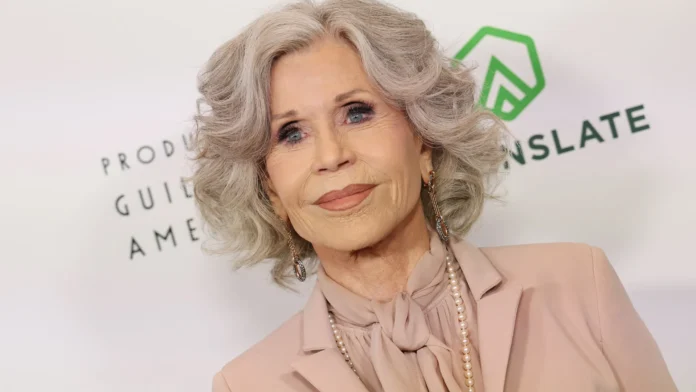 jane-fonda-faz-discurso-politico-e-pede-uniao-no-sag-awards