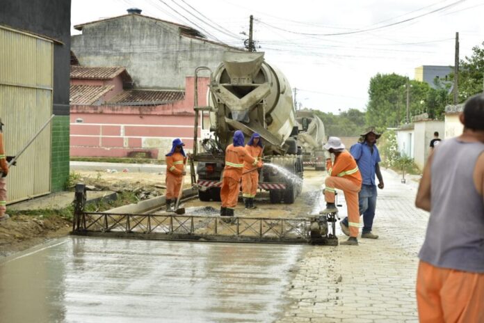 pavimentacao-avanca-no-bairro-kaikan-sul;-confira