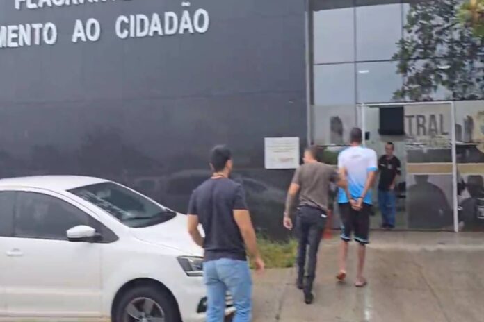 homem-ameaca-filhos-de-vitima-para-extorquir:-“pagar-com-a-vida”