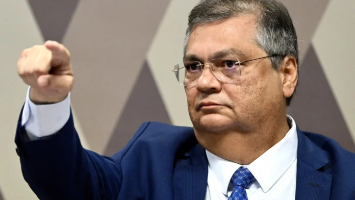 dino-homologa-acordo-com-congresso,-mas-nao-libera-todas-as-emendas