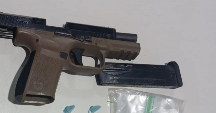 pm-apreende-arma-e-drogas-na-regiao-metropolitana-de-salvador
