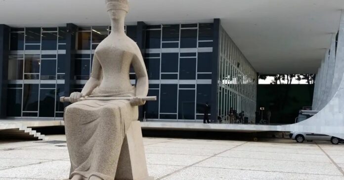 stf-forma-maioria-para-tornar-leo-indio-reu-por-participacao-do-8/1